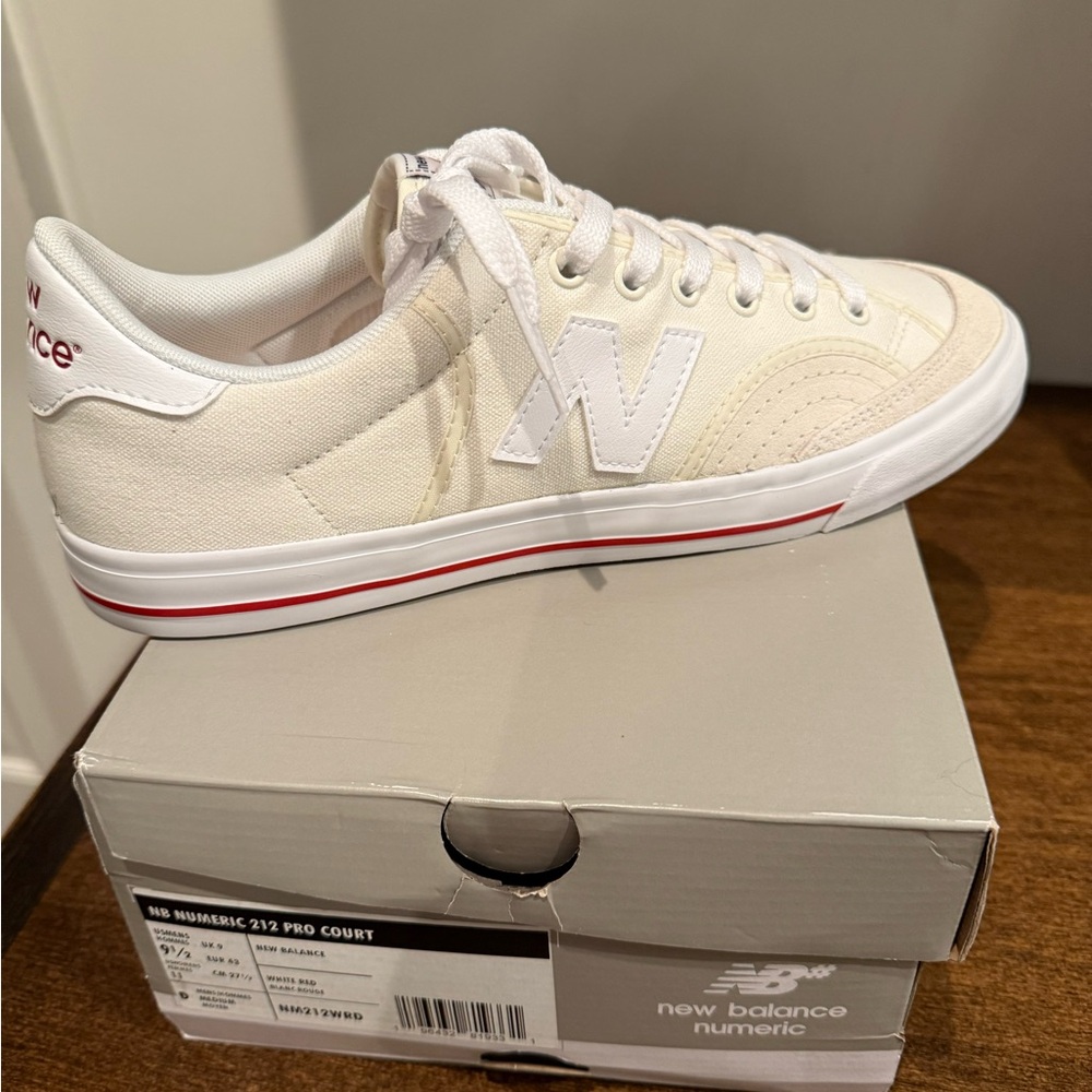 New Balance NB 212 Pro Court Sneakers